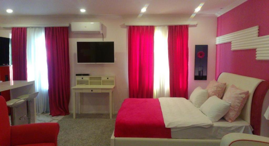 Hotel Lilo near Airport Tbilisi Esterno foto